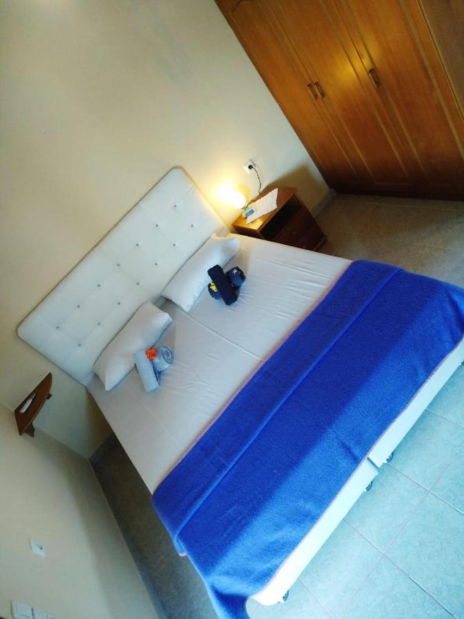 Botzoris Apartments Сідарі Екстер'єр фото