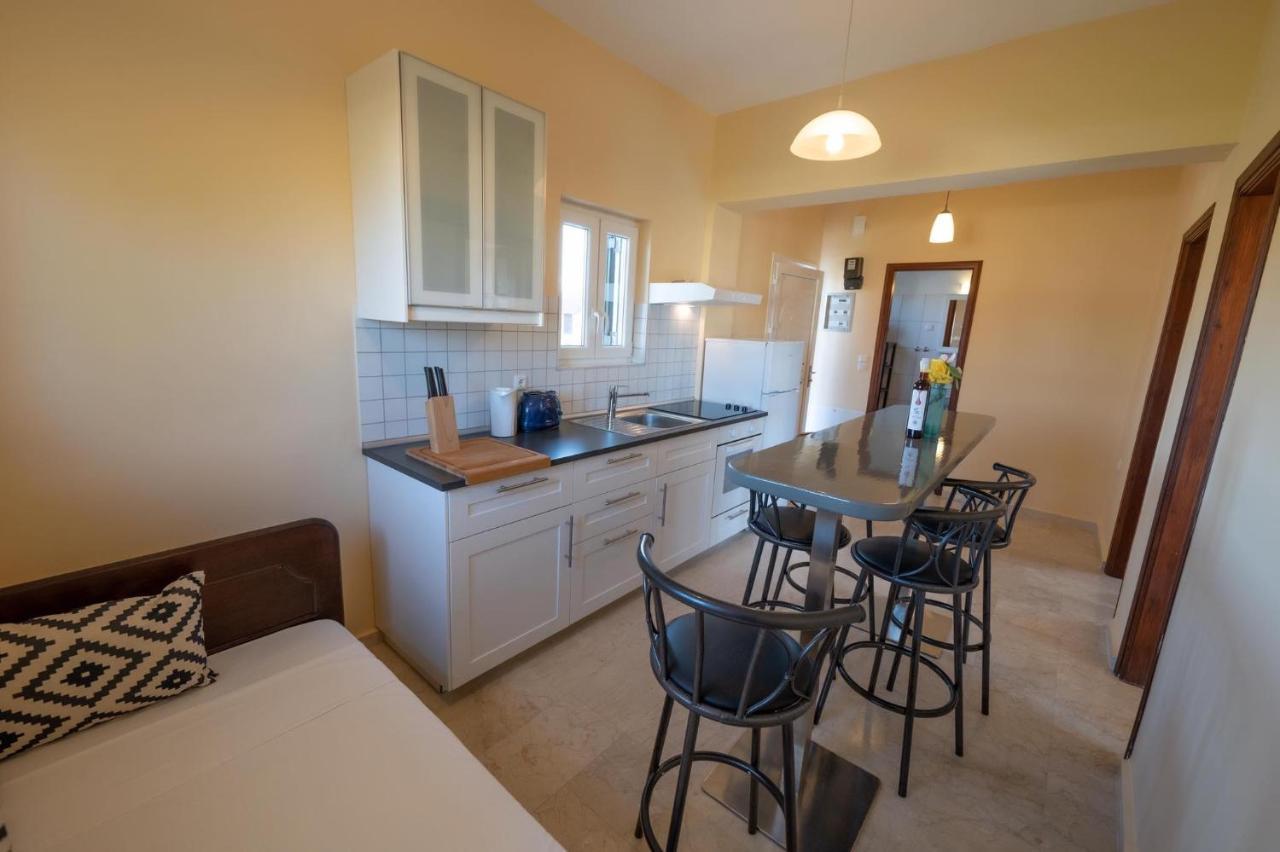 Botzoris Apartments Сідарі Екстер'єр фото