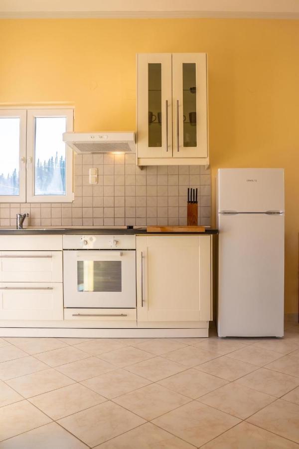 Botzoris Apartments Сідарі Екстер'єр фото
