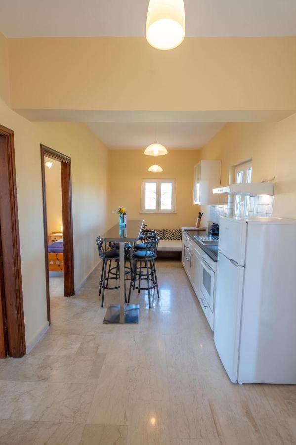Botzoris Apartments Сідарі Екстер'єр фото